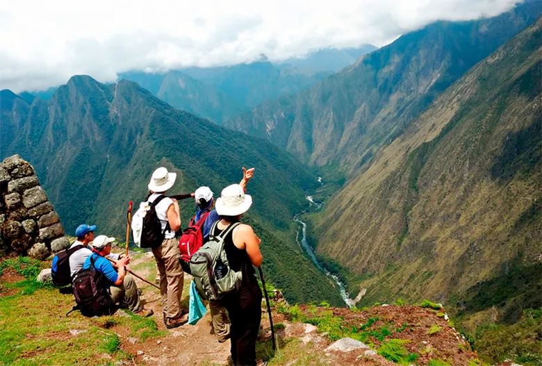 Inka Jungle a Machu Picchu Caminata de 4 Días / 3 Noches