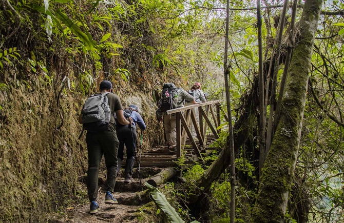 Aventura en Camino Inca 4 Días 3 Noches