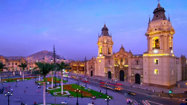 DESCUBRE EL CENTRO HISTÓRICO DE LIMA