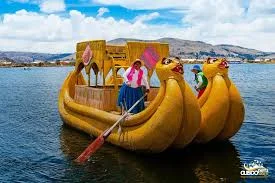 RECORRE EL LAGO TITICACA Y LAS ISLAS DE UROS Y TAQUILE